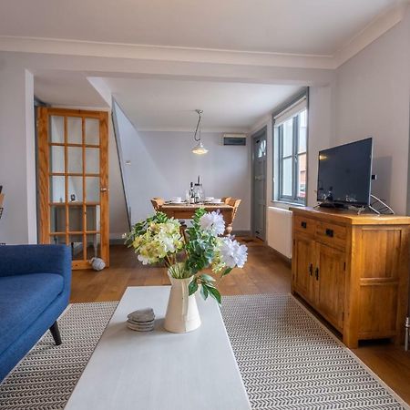 Sailmaker'S Cottage ลีมิงตัน ภายนอก รูปภาพ