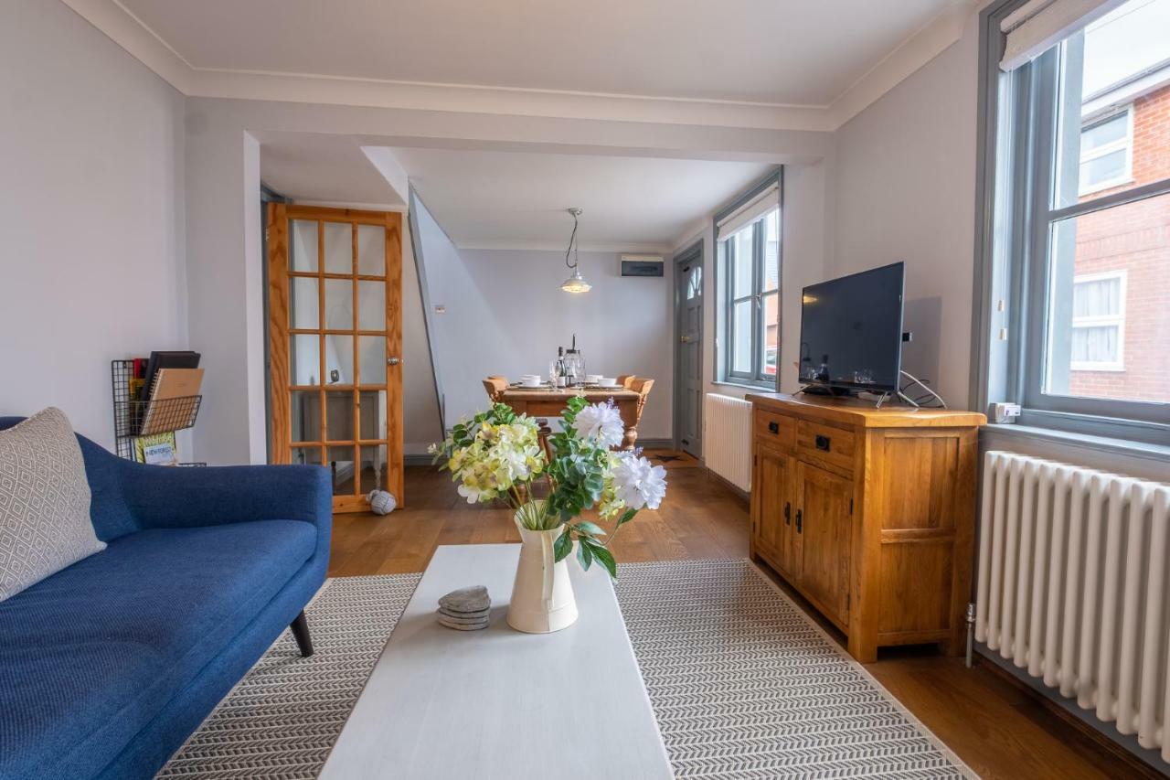 Sailmaker'S Cottage ลีมิงตัน ภายนอก รูปภาพ